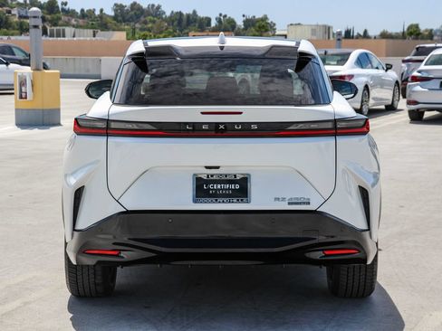 Certified 2023 Lexus RZ 450e Premium w/ Technology Package AWD/4WD image 6