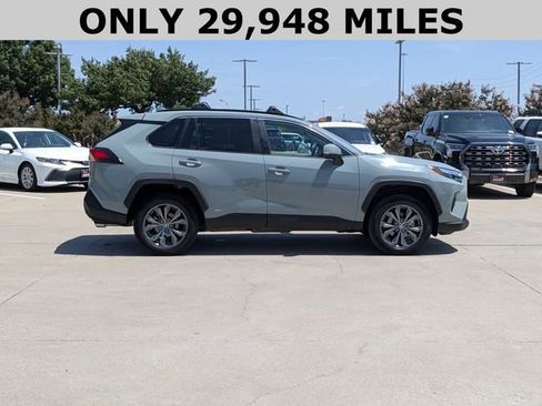 Used 2023 Toyota RAV4 XLE Premium AWD/4WD image 4