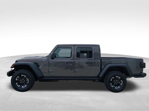 New 2026 Jeep Gladiator Rubicon image 2