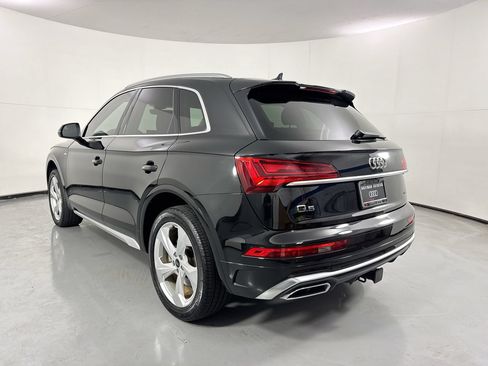 Used 2023 Audi Q5 2.0T Premium Plus w/ Premium Plus Package AWD/4WD image 5