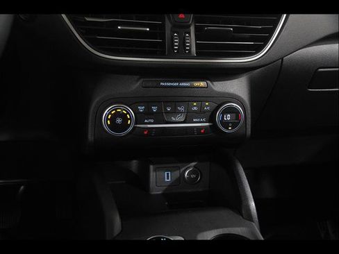 Used 2020 Ford Escape SE AWD/4WD image 15