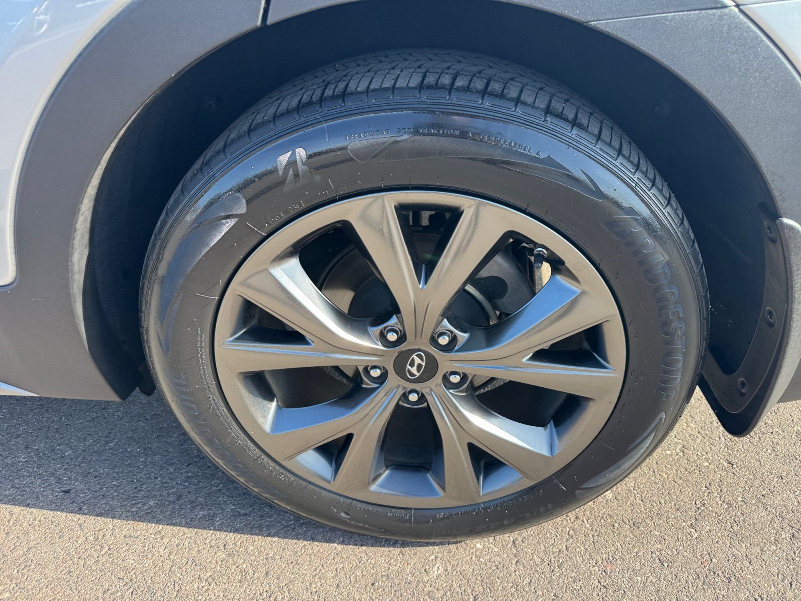 Used 2017 Hyundai Santa Fe Sport AWD/4WD image 26