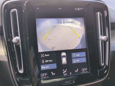 Used 2020 Volvo XC40 T5 Inscription w/ Protection Package Premier image 24