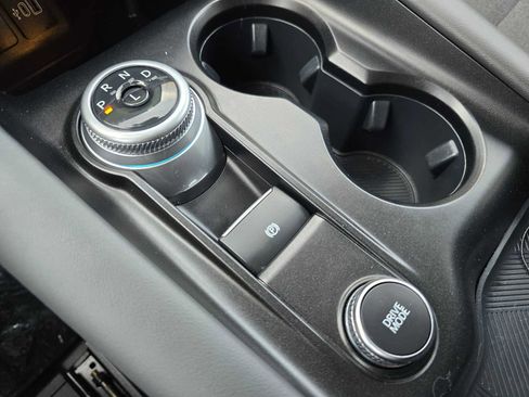 Used 2025 Ford Explorer Active image 37