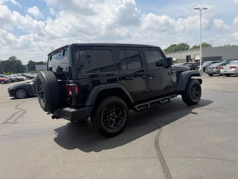Used 2021 Jeep Wrangler Unlimited Sport AWD/4WD image 8
