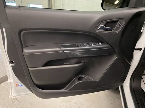 Used 2020 GMC Canyon All Terrain w/ All Terrain X Package AWD/4WD image 24