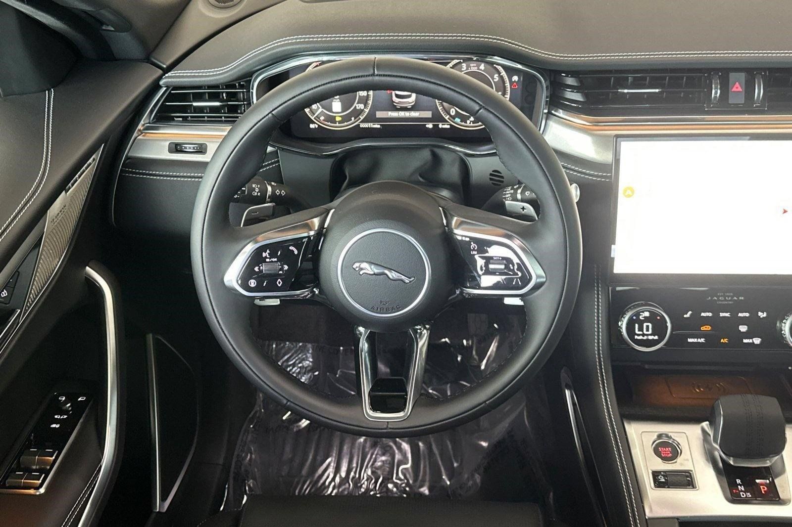 New 2026 Jaguar F-PACE R-Dynamic S AWD/4WD image 27