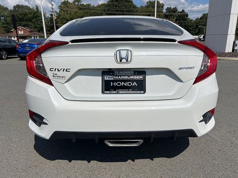 Used 2021 Honda Civic Sport image 4