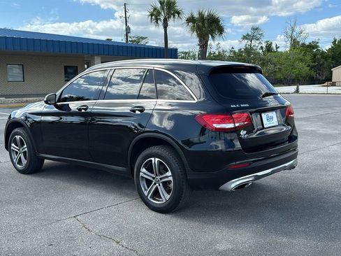Used 2018 Mercedes-Benz GLC 300 image 4