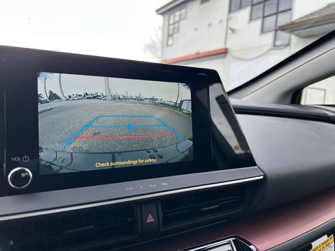 New 2026 Toyota Prius SE image 22