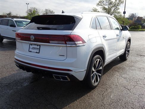 New 2025 Volkswagen Atlas Cross Sport SEL Premium R-Line image 6