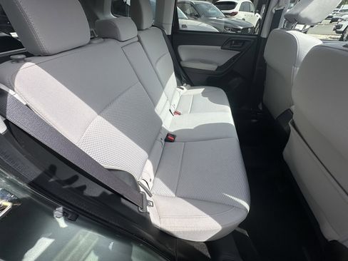 Used 2017 Subaru Forester 2.5i Premium image 31