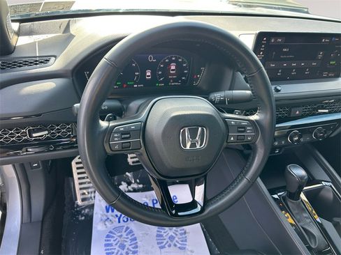 Used 2024 Honda Accord Sport image 12