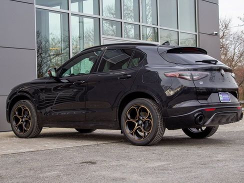 New 2025 Alfa Romeo Stelvio Sprint AWD/4WD image 8