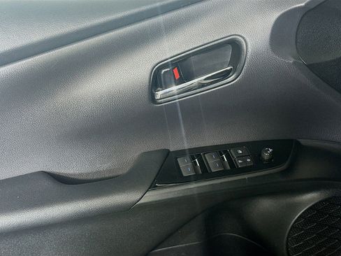 Used 2019 Toyota Prius Prime Premium w/ Carpet Mat Package image 15