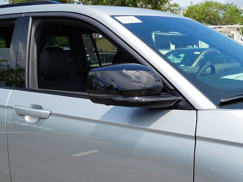 New 2026 Jeep Grand Cherokee Limited AWD/4WD image 9