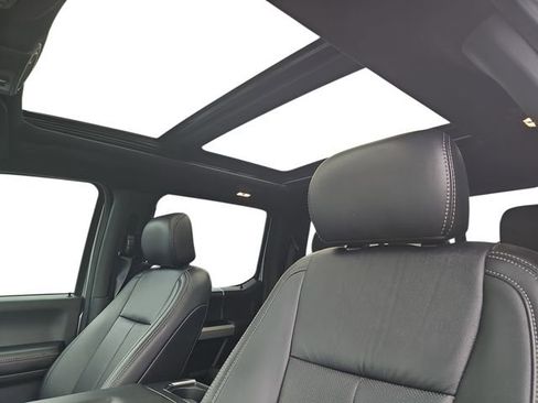 Used 2020 Ford F150 Lariat w/ Equipment Group 502A Luxury image 9