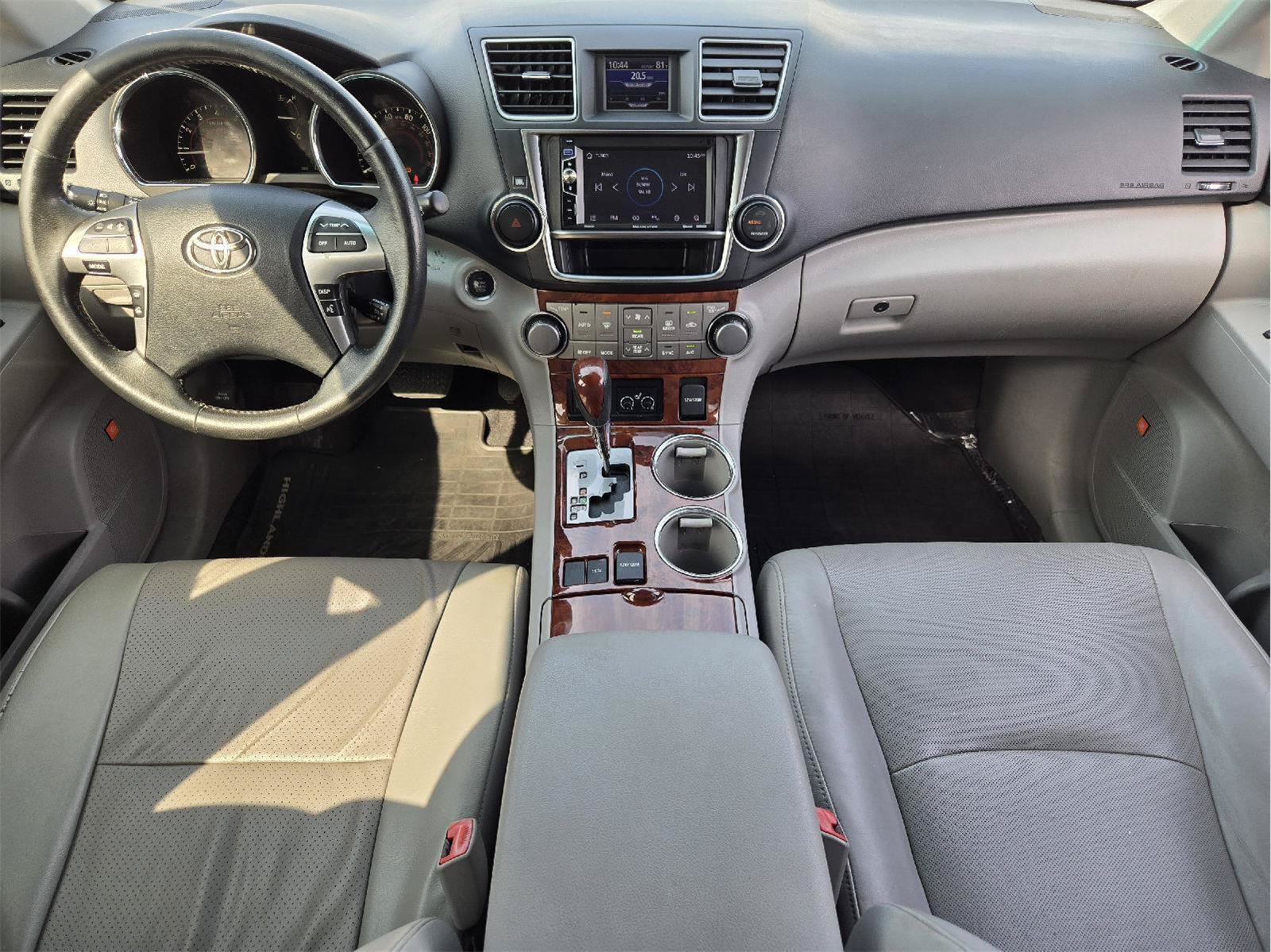 Used 2013 Toyota Highlander Limited FWD image 23