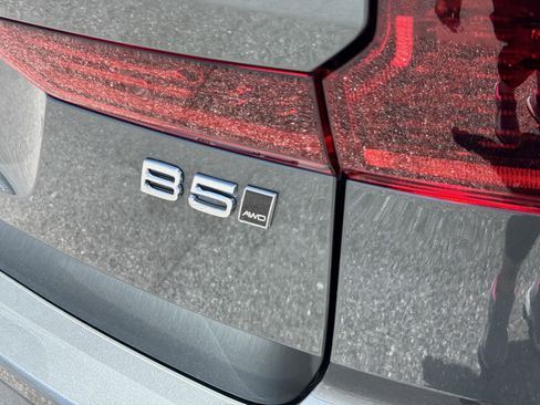 New 2026 Volvo XC60 B5 Core w/ Protection Package image 10