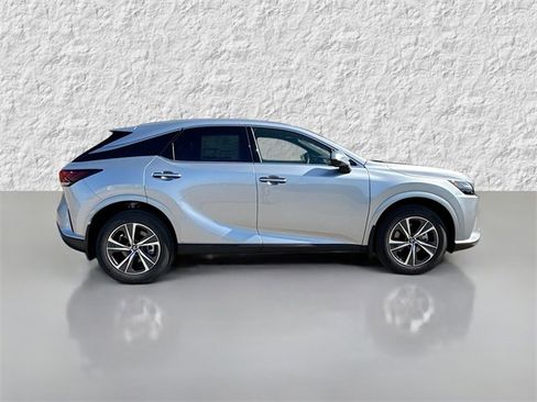 New 2026 Lexus RX 350h image 2