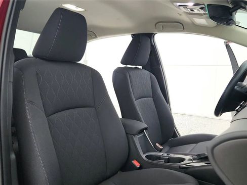 Used 2026 Toyota Corolla LE image 37