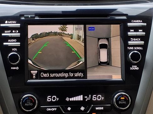 Used 2020 Nissan Murano Platinum AWD/4WD image 17