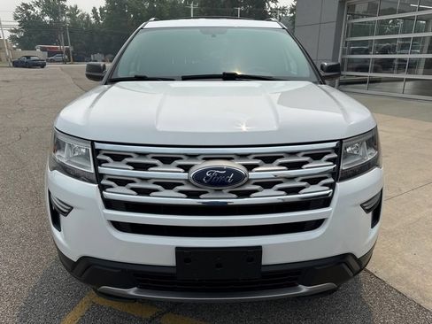 Used 2019 Ford Explorer XLT AWD/4WD image 12