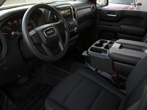 Used 2024 GMC Sierra 1500 Pro image 9