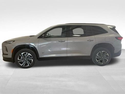 New 2026 Buick Enclave Sport Touring w/ Super Cruise Package image 9