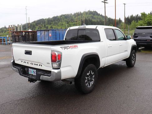 Used 2021 Toyota Tacoma TRD Off-Road AWD/4WD image 5
