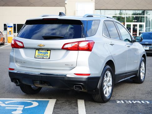 Used 2019 Chevrolet Equinox LT image 4