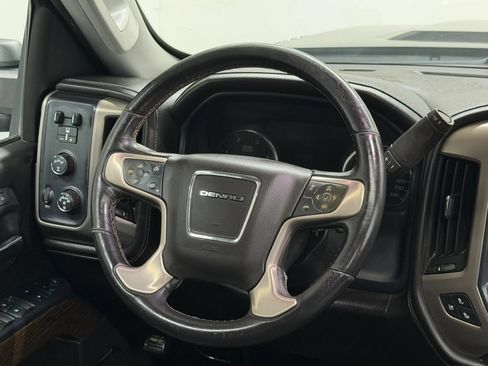 Used 2018 GMC Sierra 2500 Denali w/ Duramax Plus Package AWD/4WD image 67