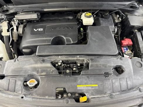 Used 2017 Nissan Pathfinder SL w/ SL Premium Package AWD/4WD image 17