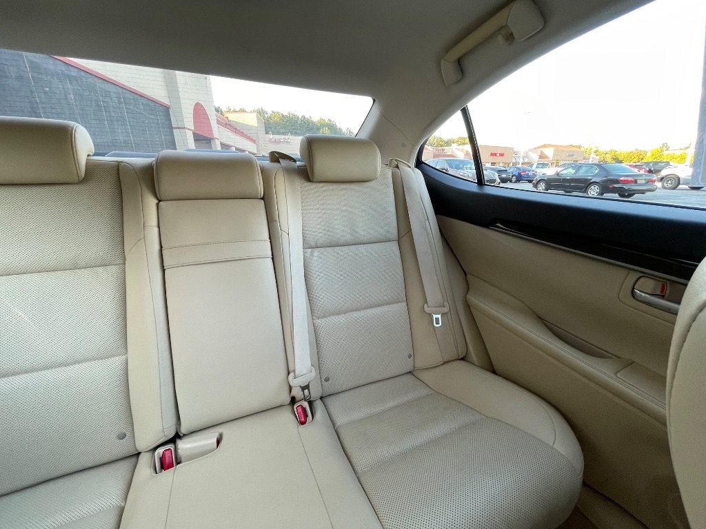 Used 2014 Lexus ES 350 w/ Premium Package FWD image 47