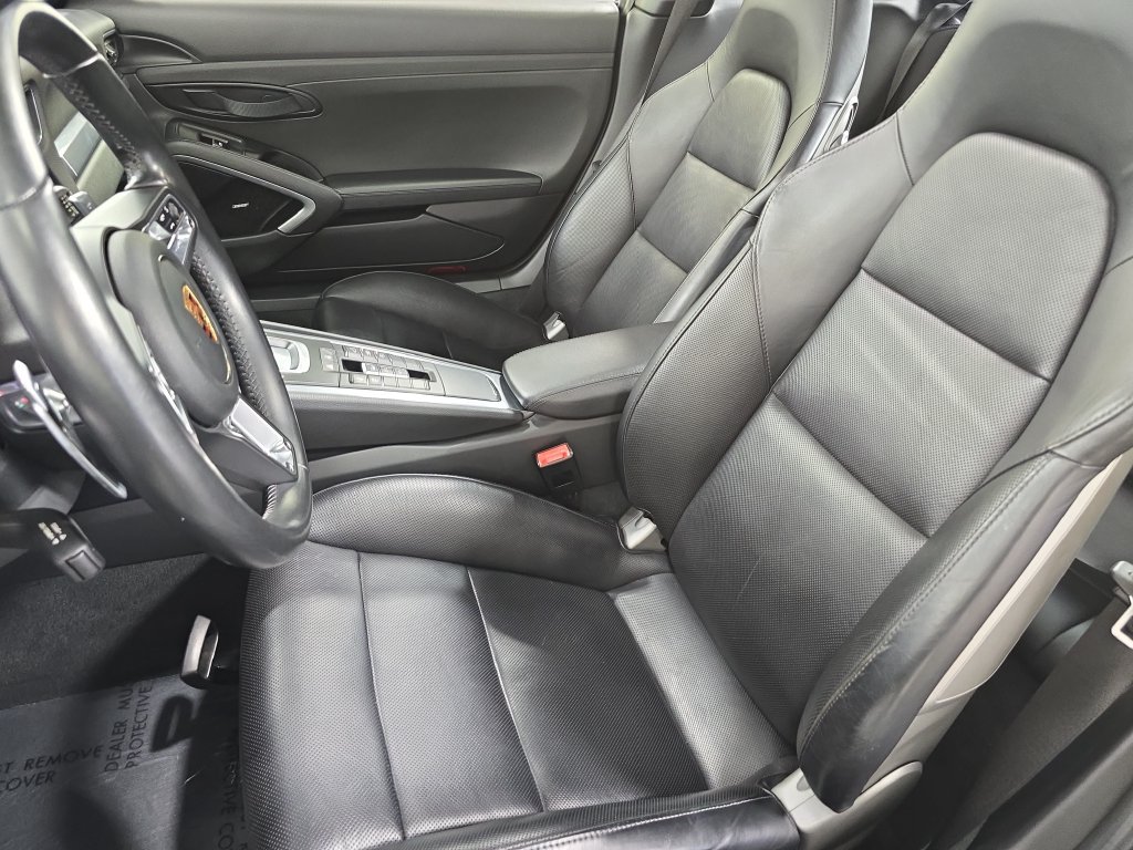 Used 2018 Porsche 911 Carrera T RWD image 5
