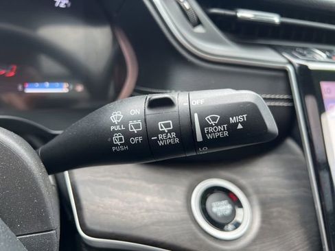 Certified 2023 Jeep Grand Cherokee Limited w/ Trailer Tow Prep Group (B) AWD/4WD image 26