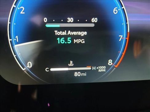 Used 2026 Toyota Corolla Cross XLE image 22