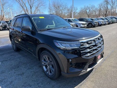 New 2026 Ford Explorer Active w/ Active Comfort Package image 1