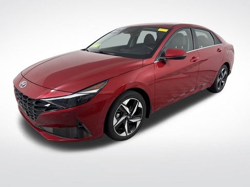 Used 2023 Hyundai Elantra Limited image 9