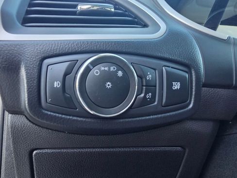 Used 2020 Ford Edge SEL w/ Cold Weather Package image 13