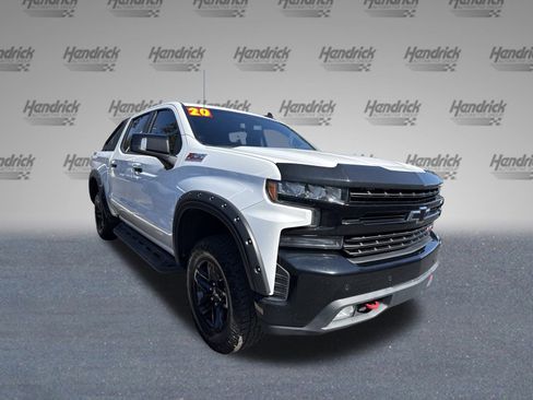 Used 2020 Chevrolet Silverado 1500 LT Trail Boss image 2