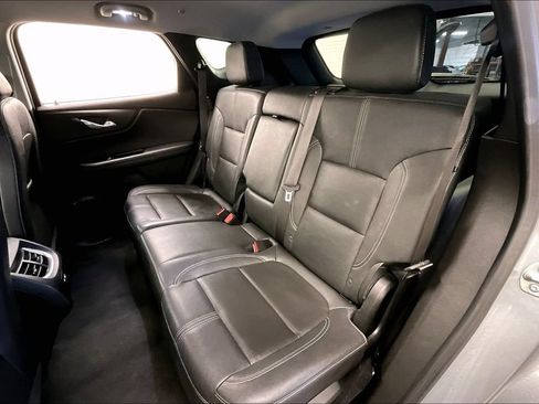 Used 2024 Chevrolet Blazer LT FWD image 22