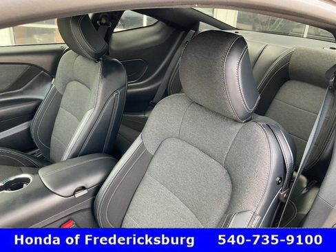 Used 2025 Ford Mustang Coupe image 21