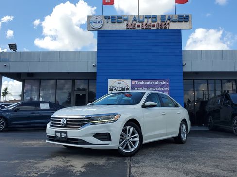 Used 2020 Volkswagen Passat 2.0T SE image 2