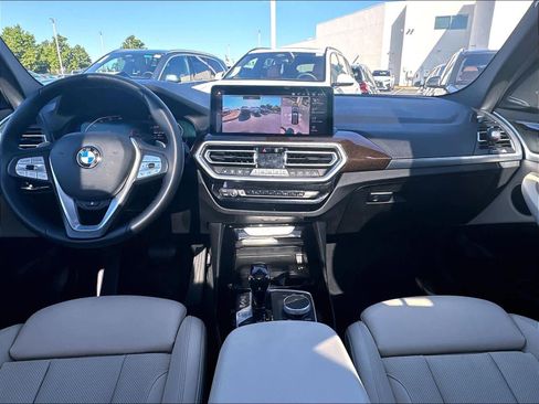 Used 2024 BMW X3 xDrive30i w/ Premium Package AWD/4WD image 10