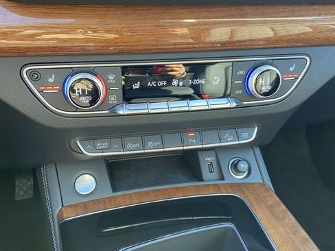 Certified 2023 Audi Q5 2.0T Premium Plus w/ Premium Plus Package image 21