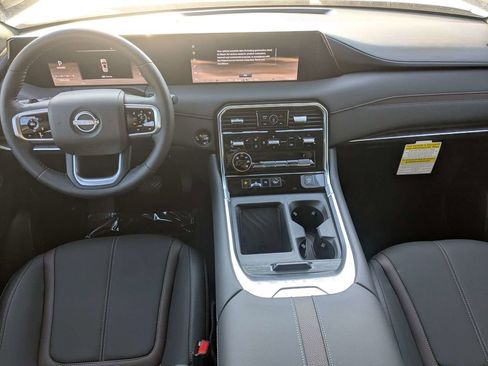 New 2026 Nissan Armada SL w/ Captain's Chari Seat Package RWD image 16