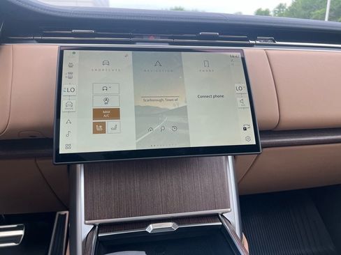 New 2026 Land Rover Range Rover SE AWD/4WD image 15