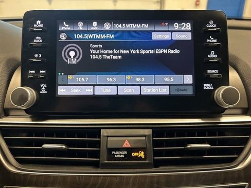 Used 2019 Honda Accord EX image 28