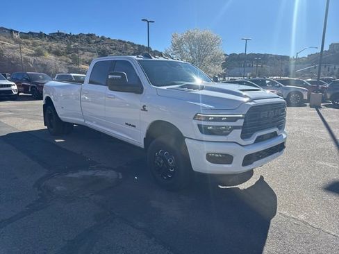 Certified 2025 RAM 3500 Laramie image 4